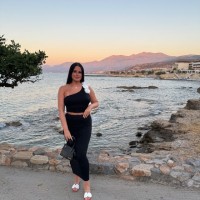 Tia Pallass