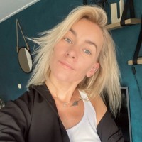 Brenda Hutten