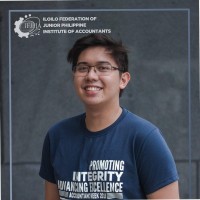 Michael Angelo Gloria