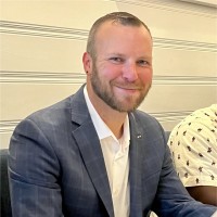 Eric Braun, Ms