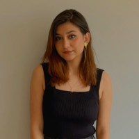 Nidhi komal