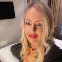 Louise Watts