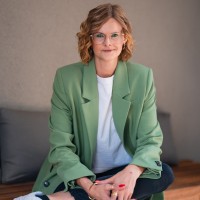 Stella Neuert