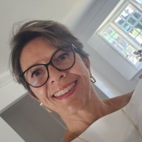 Simone Frezzarin Andrade