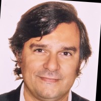 Miquel Pagès - (online/offline communication expert).