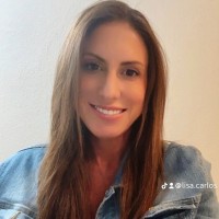 Lisa Carlos
