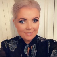 Tracy Holt