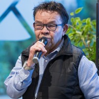 ✍ Rémi Reibel Journaliste Rédacteur Auteur