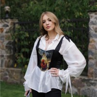 Anastasiia Komova
