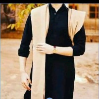 M ASHFAQ