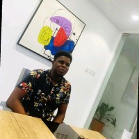 Tobi Bakare