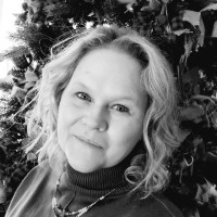 Valerie Cecil