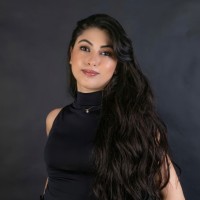 Vanessa Növaz