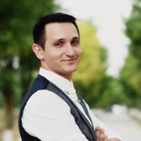Dejan Pavela