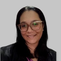 Carine Leandro