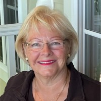 Roxanne Magee