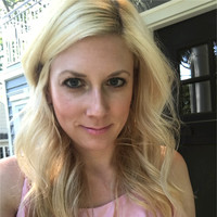 Sara Noonan