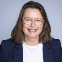 Louise Harris