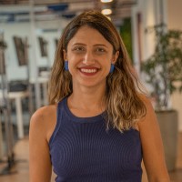 Elen Oliveira