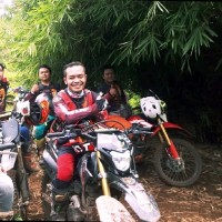 Dedi J.