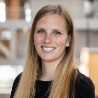 Dr. Nina Telg