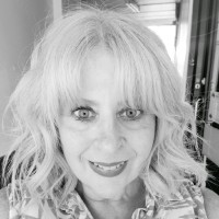 Stephanie Saward