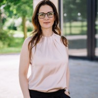 Stephanie Knappe-Stauder