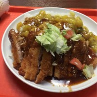 王一飞