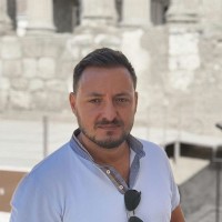 Ángel M.