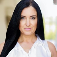 Bettina Reisenauer-Grimsley