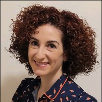 Gloria Poy