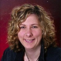 Mona Oltmanns