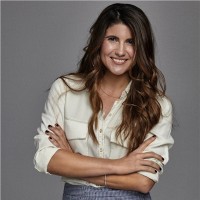 Angela De La Villa