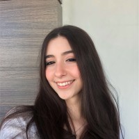 Lívia Scholz de Moraes Novaes