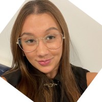 Maria Victoria Pontes