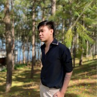 Hậu Bùi
