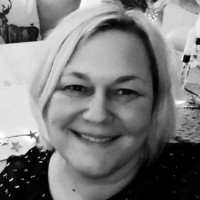 Melanie Übeländer