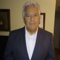 Robert Tschirhart