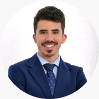 Luis Manuel Donaire, EFP, Seguros, LCCI, ESG