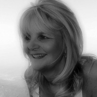 Sandra Smart