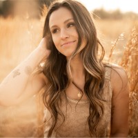 Carlie Carter
