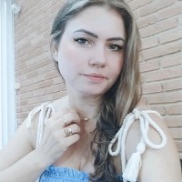 Elaine Cristina dos Santos