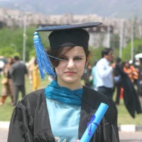 Sundas Khan
