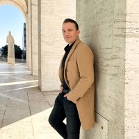 Massimiliano C.