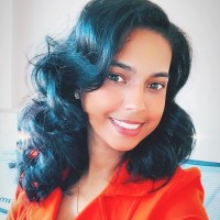 Michelly R.