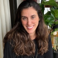 Aline Stewart D´Império Teixeira
