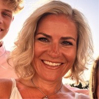 Astrid Bloor