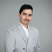 Bo Hernandez