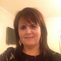 Julie Lowe