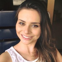 Vivien de Oliveira Busato